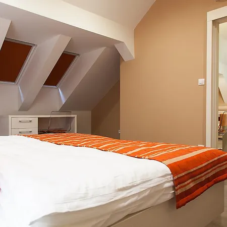 Apartman 1 Lägenhet